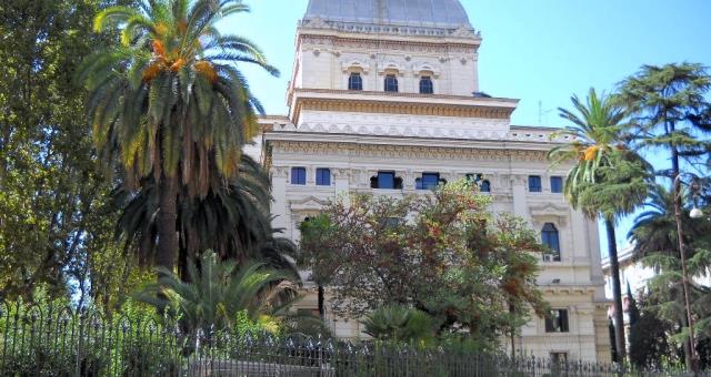 The itineraries of the Globus Hotel Rome Jewish Ghetto